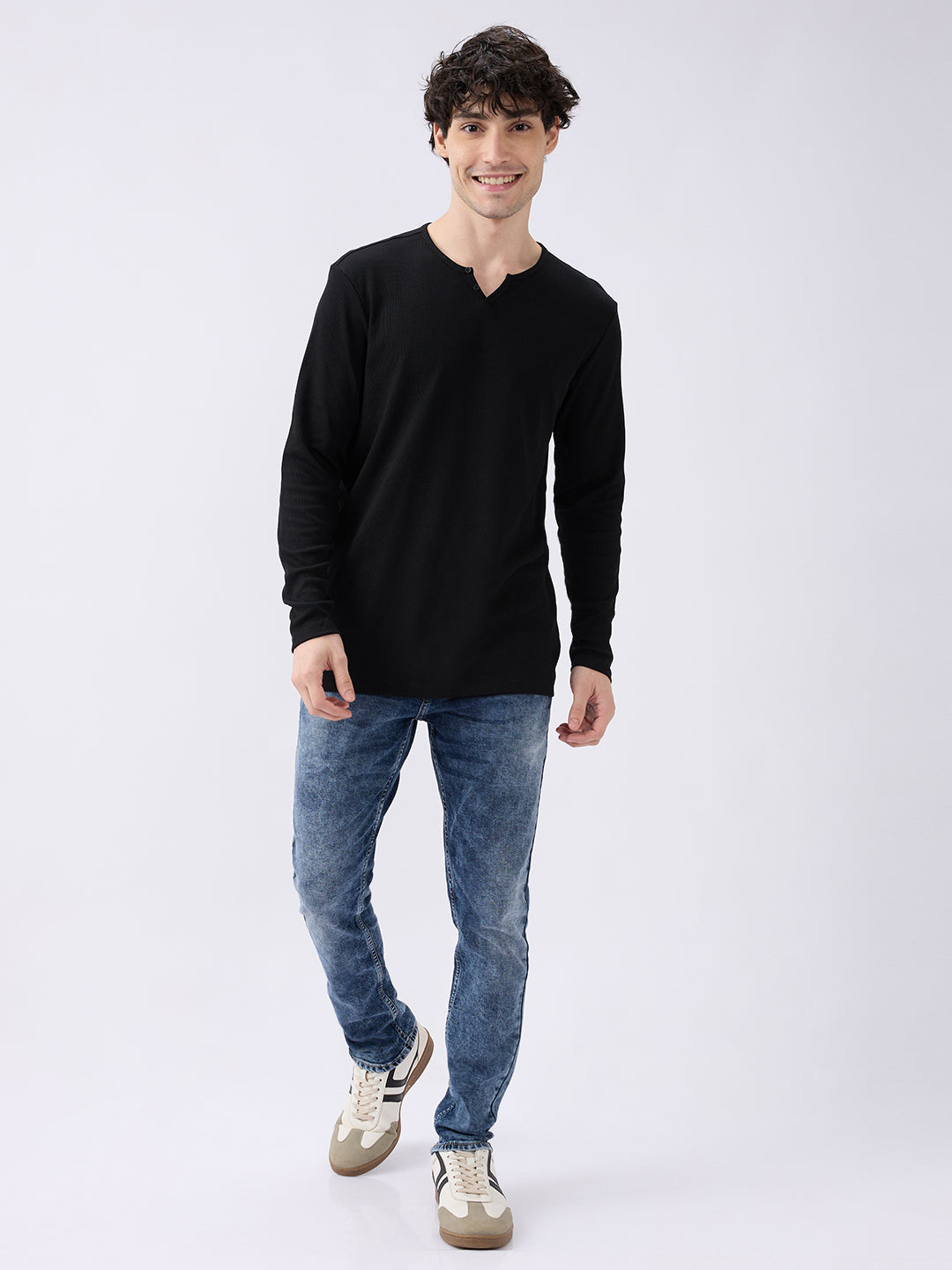 Spykar Black Slim Fit Casual T-Shirts For Men