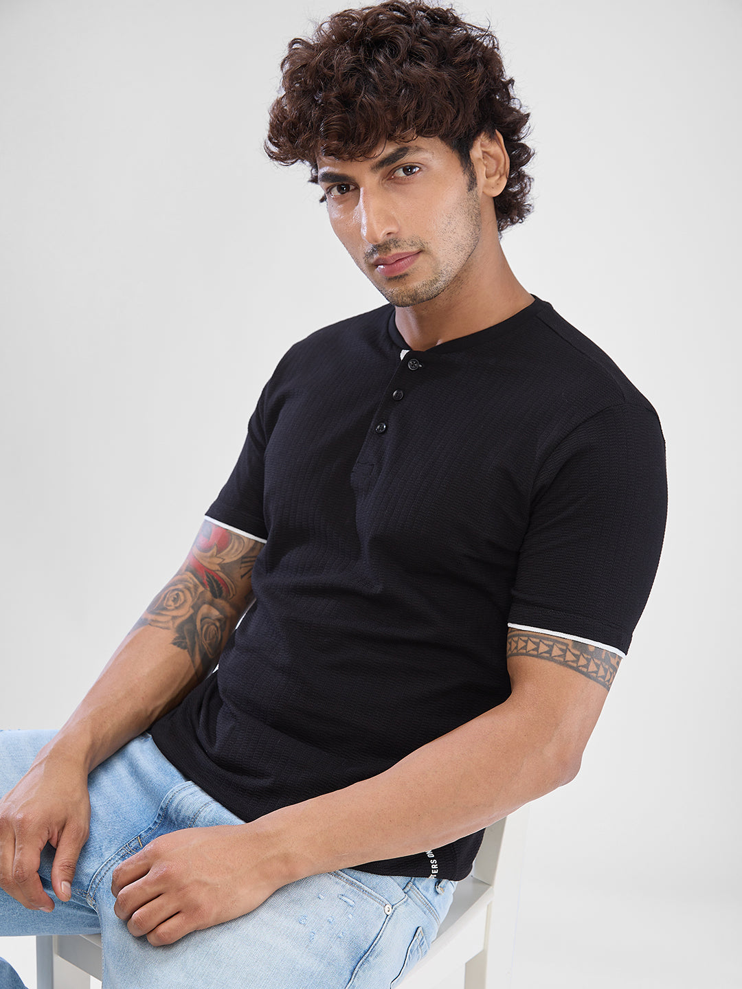 Spykar Black Cotton Half Sleeve  Tshirt For Men