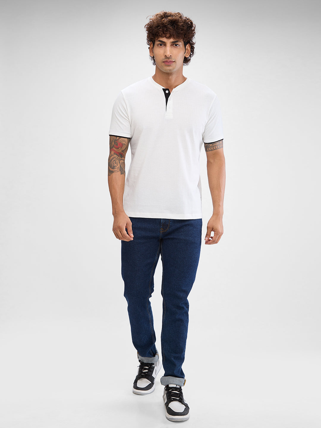 Spykar White Cotton Half Sleeve  Tshirt For Men