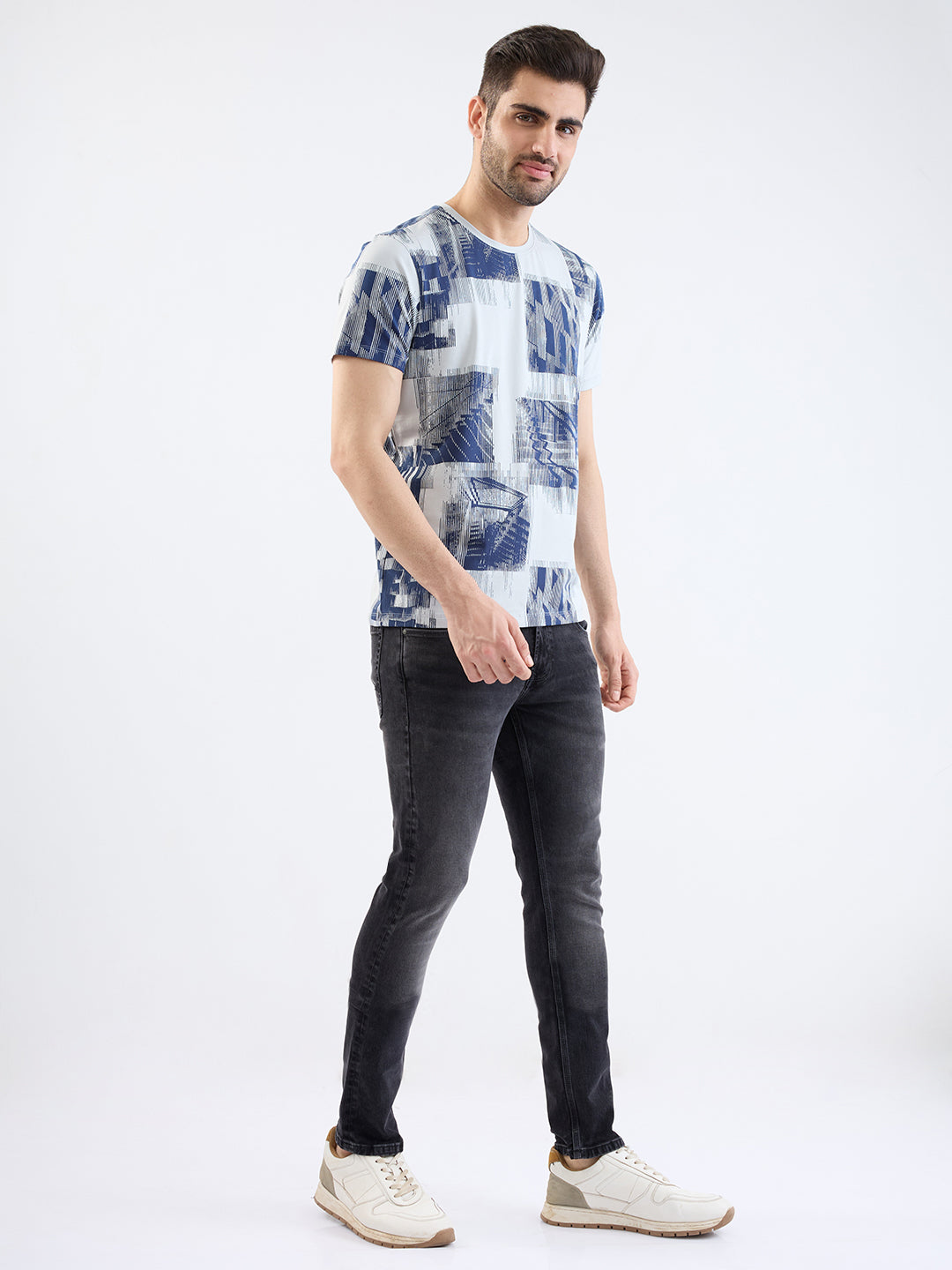 Spykar Silver Grey Slim Fit Casual T-Shirt For Men