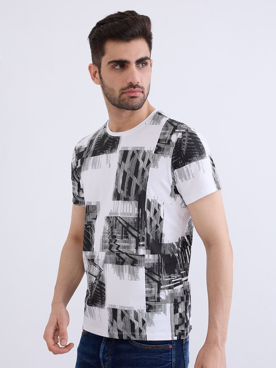 Spykar White Slim Fit Casual T-Shirt For Men