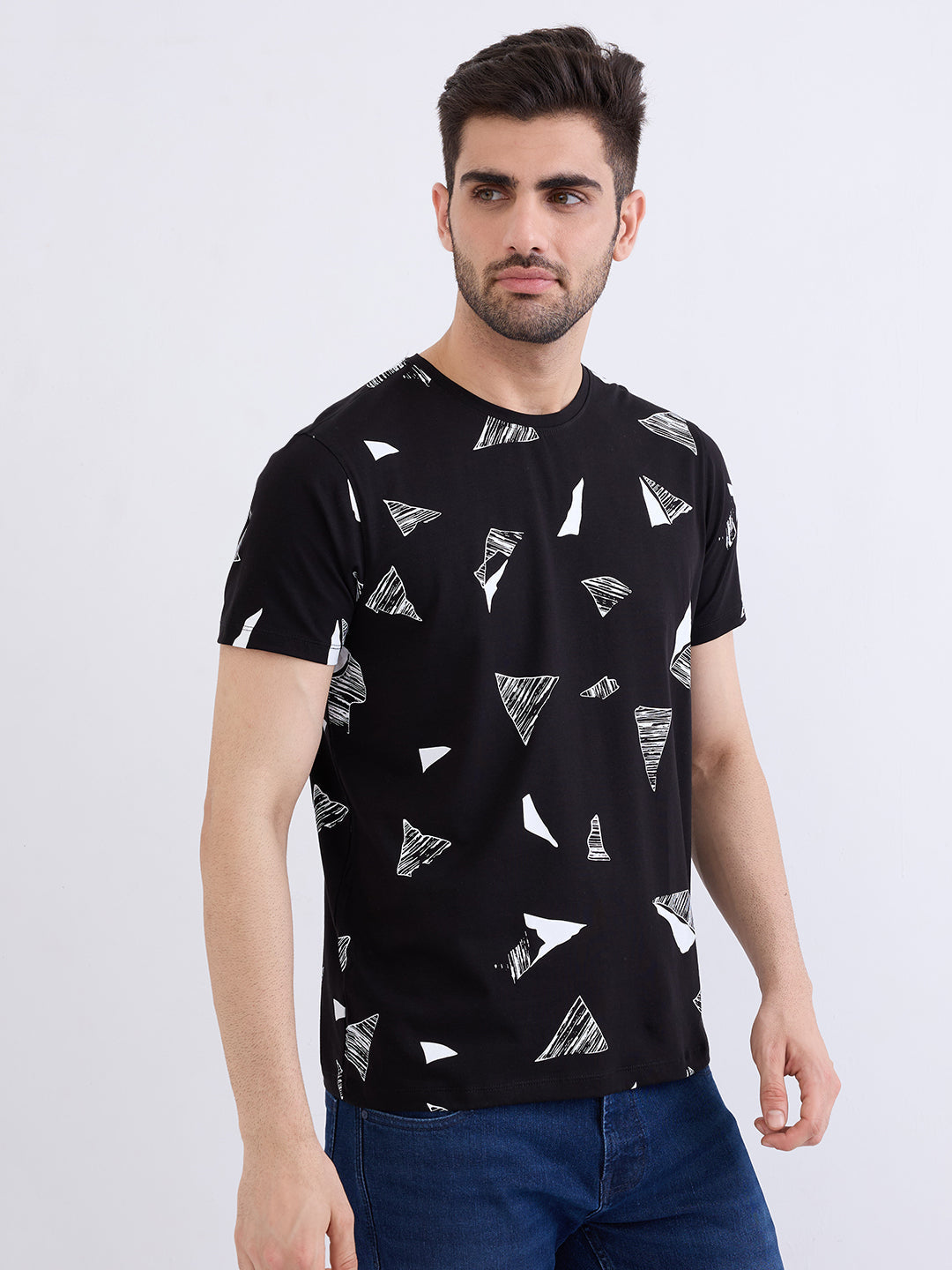 Spykar Black Slim Fit Casual T-Shirt For Men