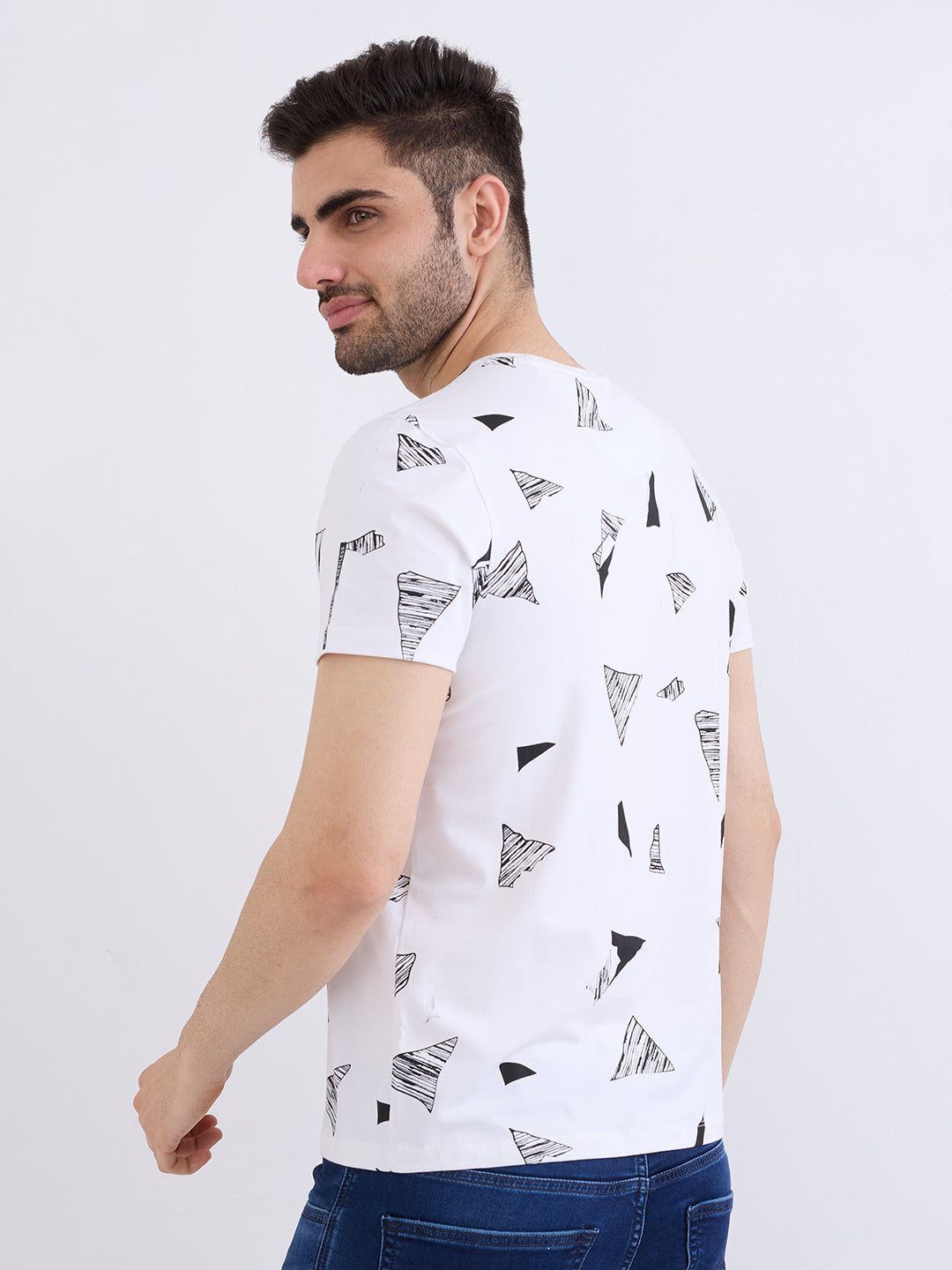 Spykar White Slim Fit Casual T-Shirt For Men