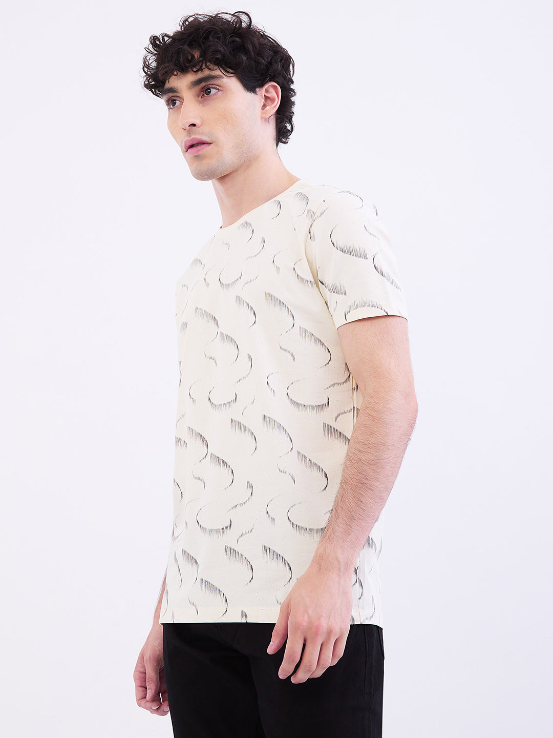 Spykar Off White Slim Fit Casual T-Shirt For Men