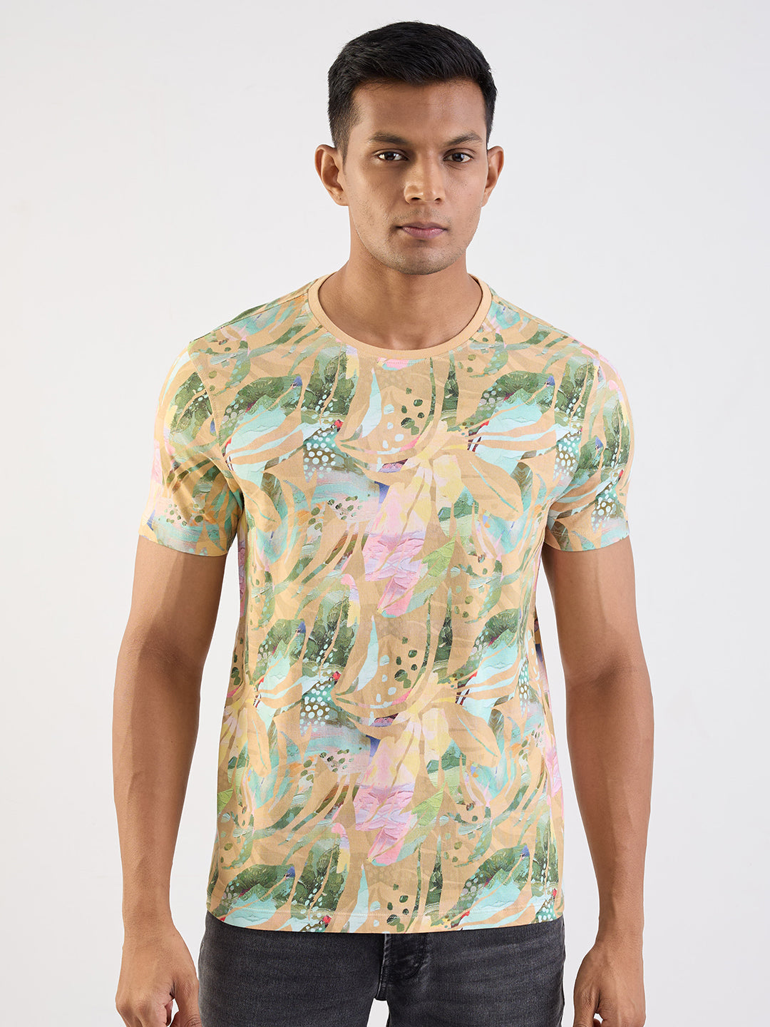 Men T-Shirt Beige Slim Fit