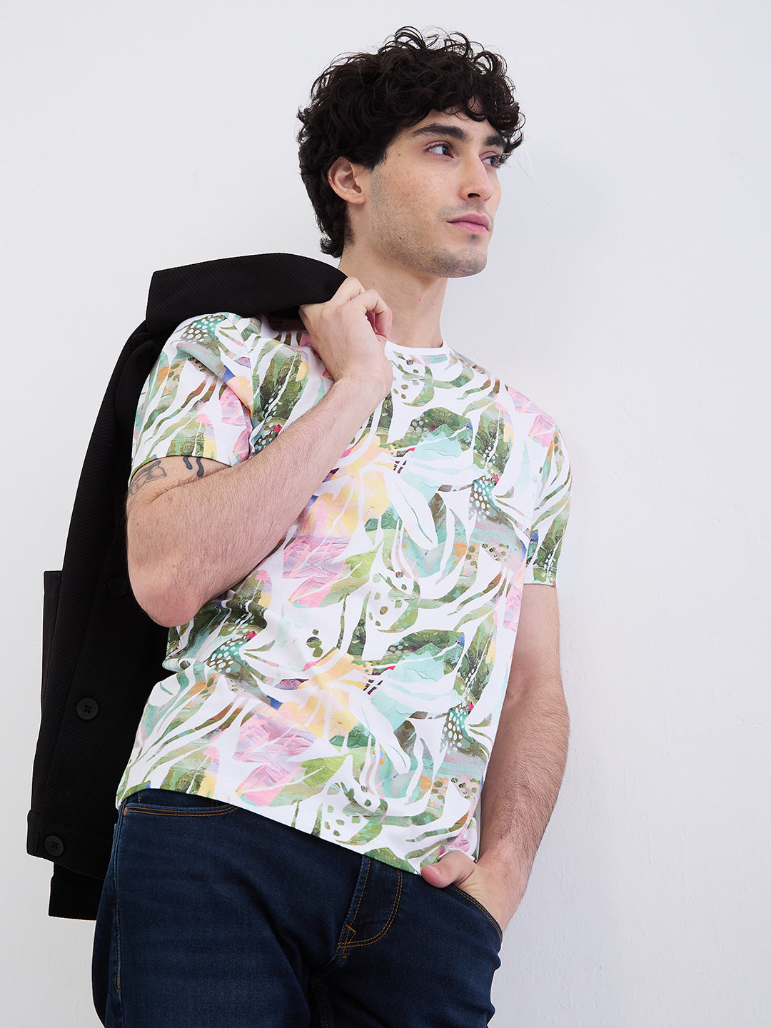 Spykar White Slim Fit Casual T-Shirt For Men