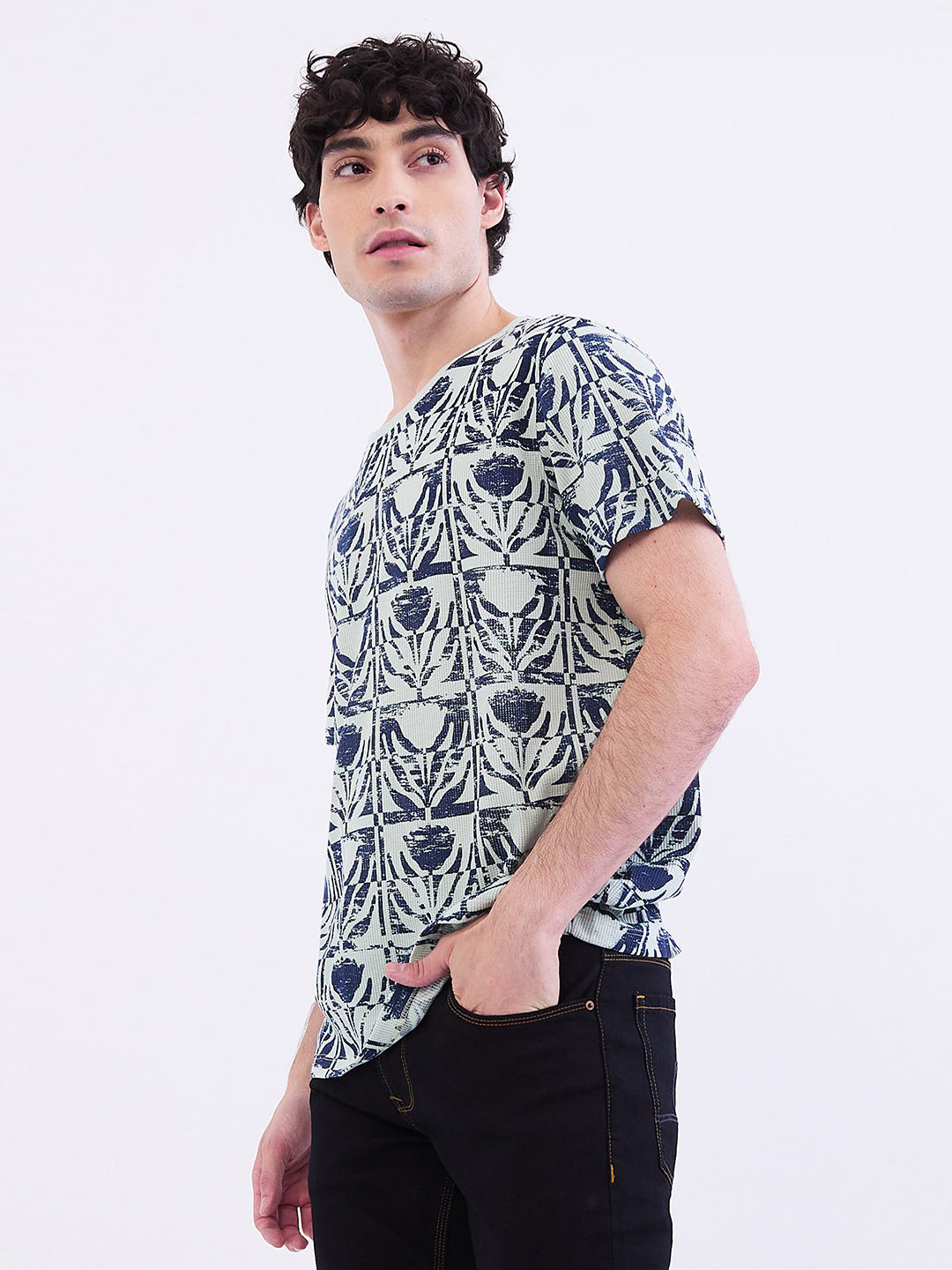 Spykar Granite Green Slim Fit Casual T-Shirt For Men