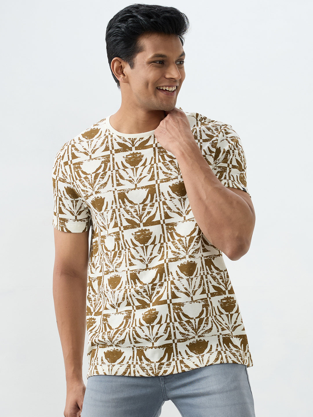 Spykar Off White Slim Fit T-Shirts For Men