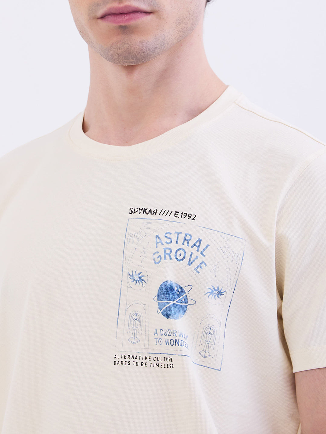 Spykar Off White Slim Fit Casual T-Shirt For Men