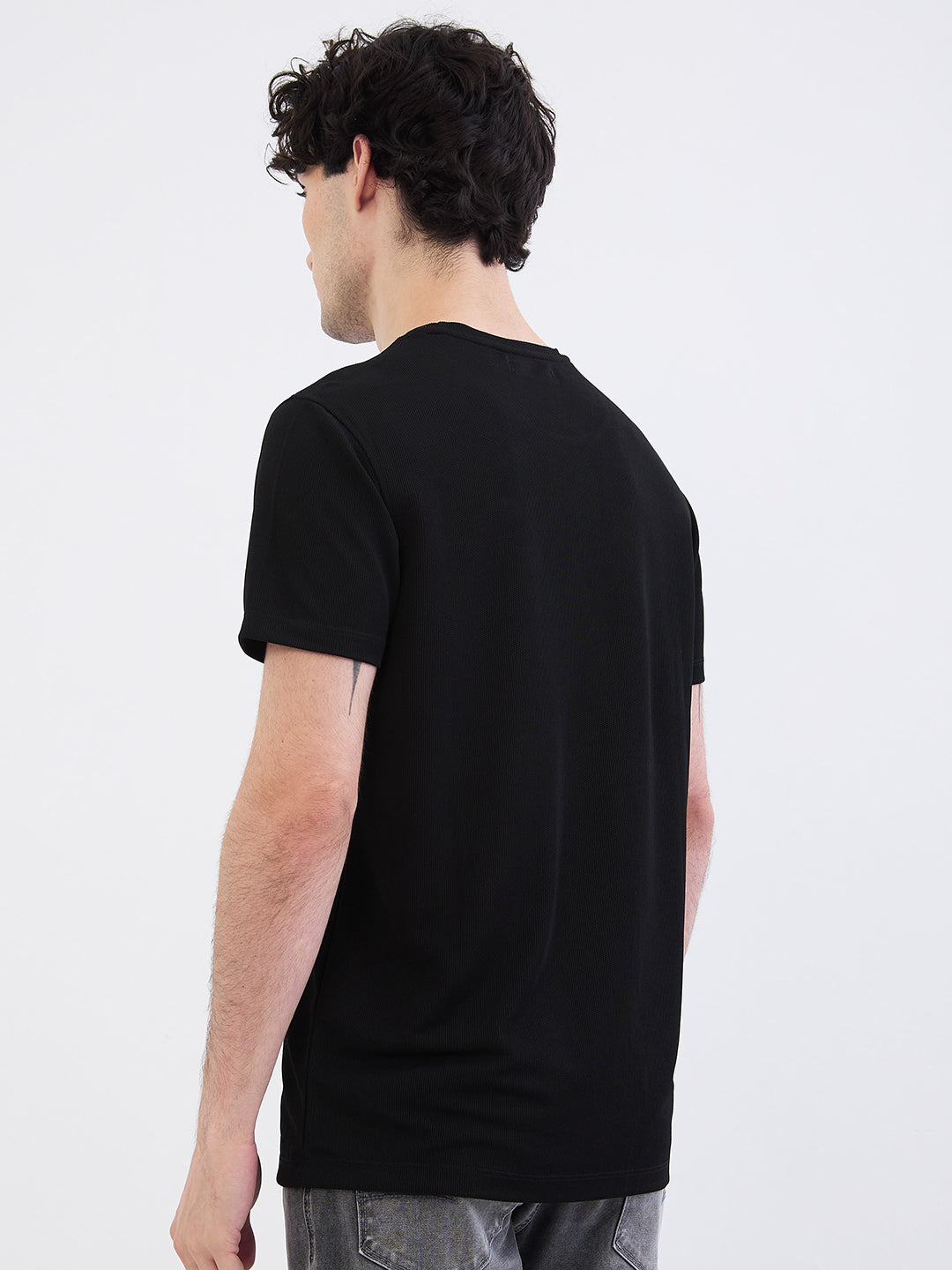 Spykar Black Slim Fit Casual T-Shirt For Men