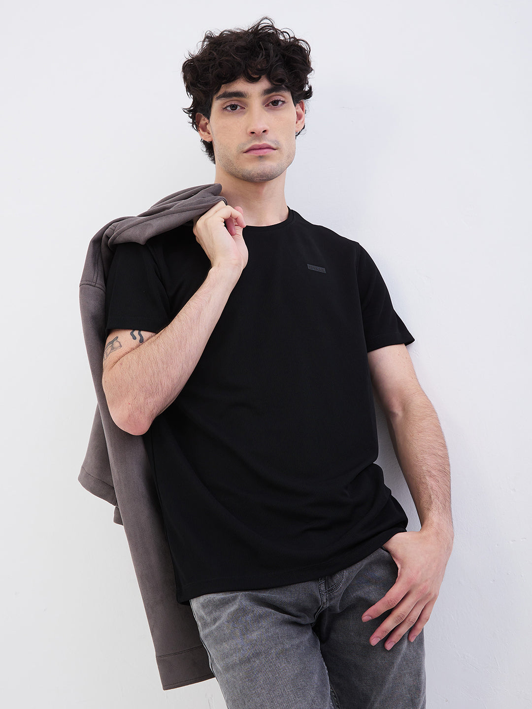 Spykar Black Slim Fit Casual T-Shirt For Men