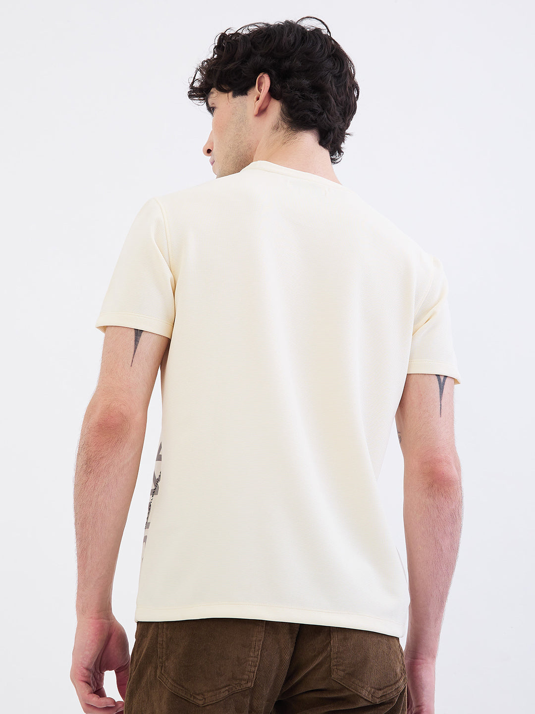Spykar Off White Slim Fit Casual T-Shirt For Men
