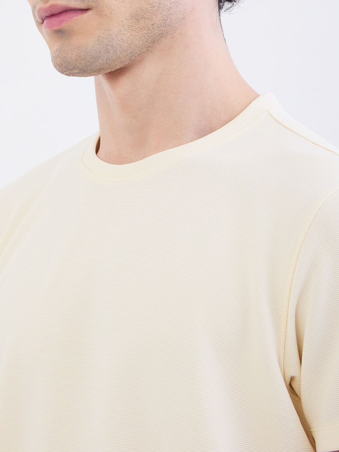 Spykar Off White Slim Fit Casual T-Shirt For Men