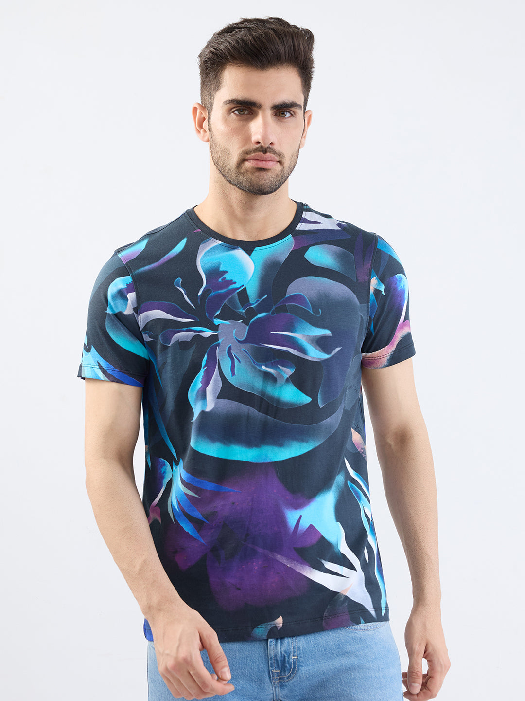Spykar Black Slim Fit Casual T-Shirt For Men
