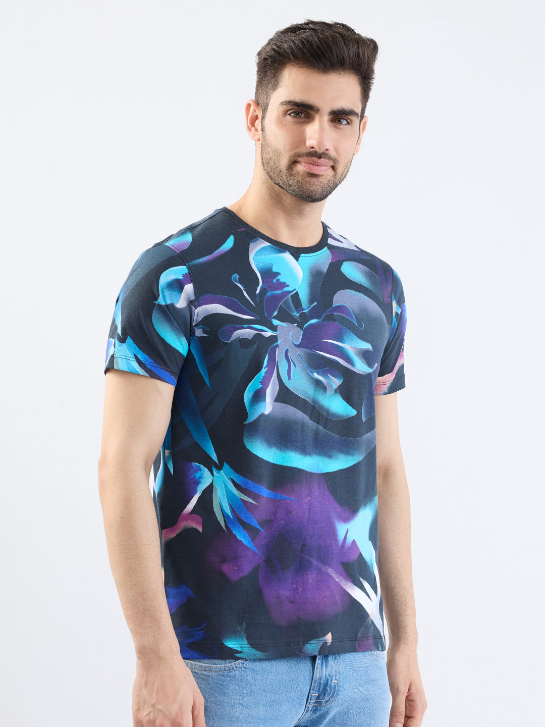 Spykar Black Slim Fit Casual T-Shirt For Men
