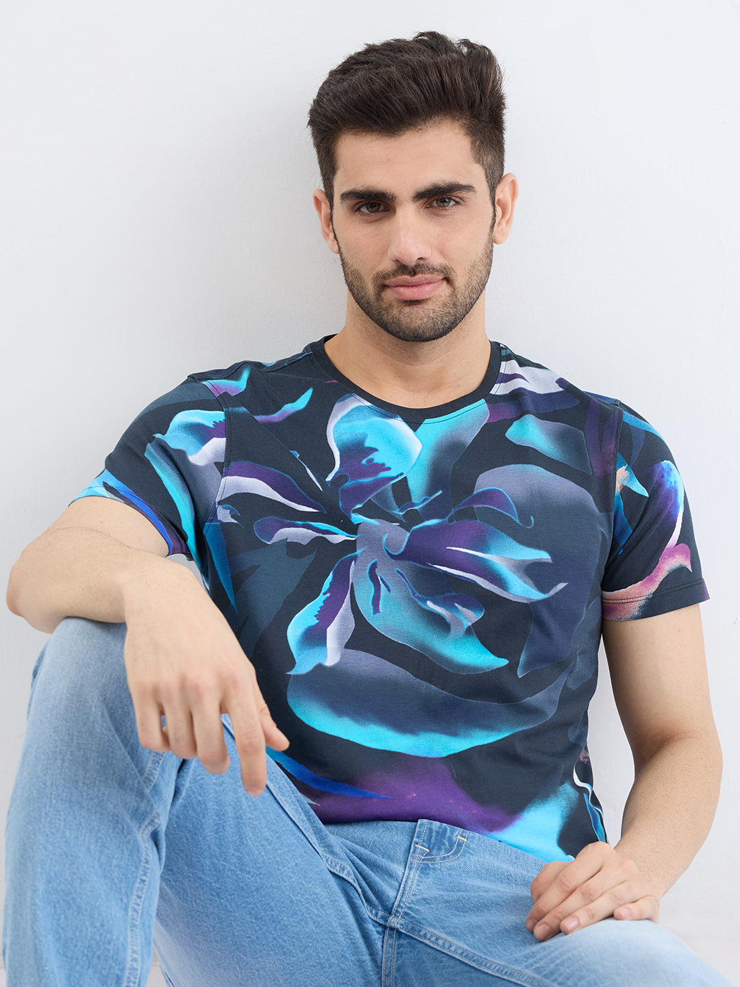 Spykar Black Slim Fit Casual T-Shirt For Men