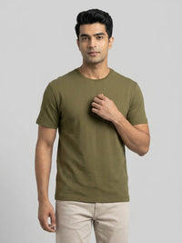 Men T-Shirt Solid Green Regular Fit
