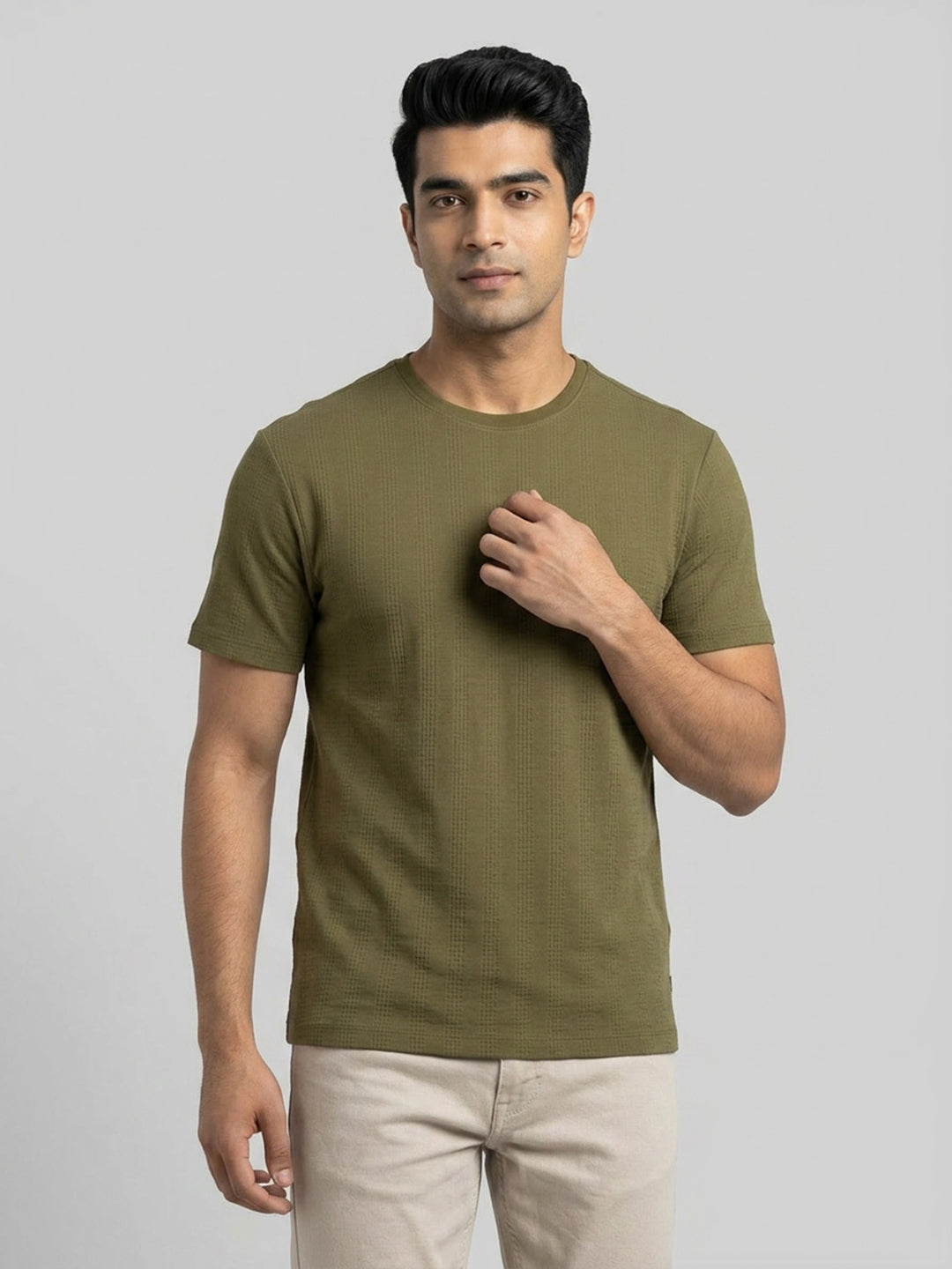 Men T-Shirt Solid Green Regular Fit