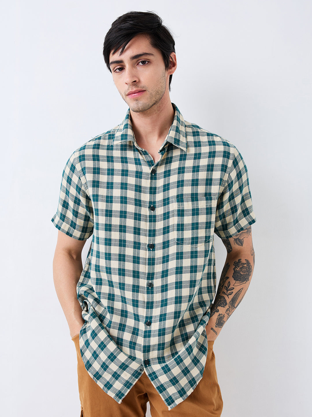 Spykar Green Slim Fit Checkered Half Sleeve Shirt For Men