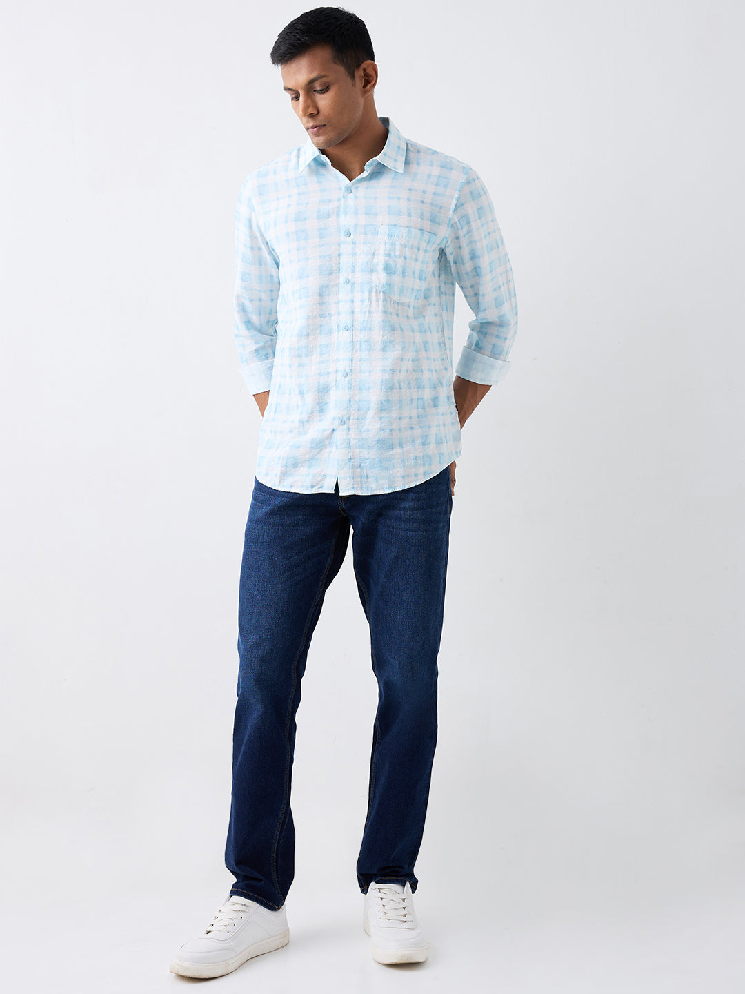 Spykar Blue Slim Fit Casual Shirt For Men