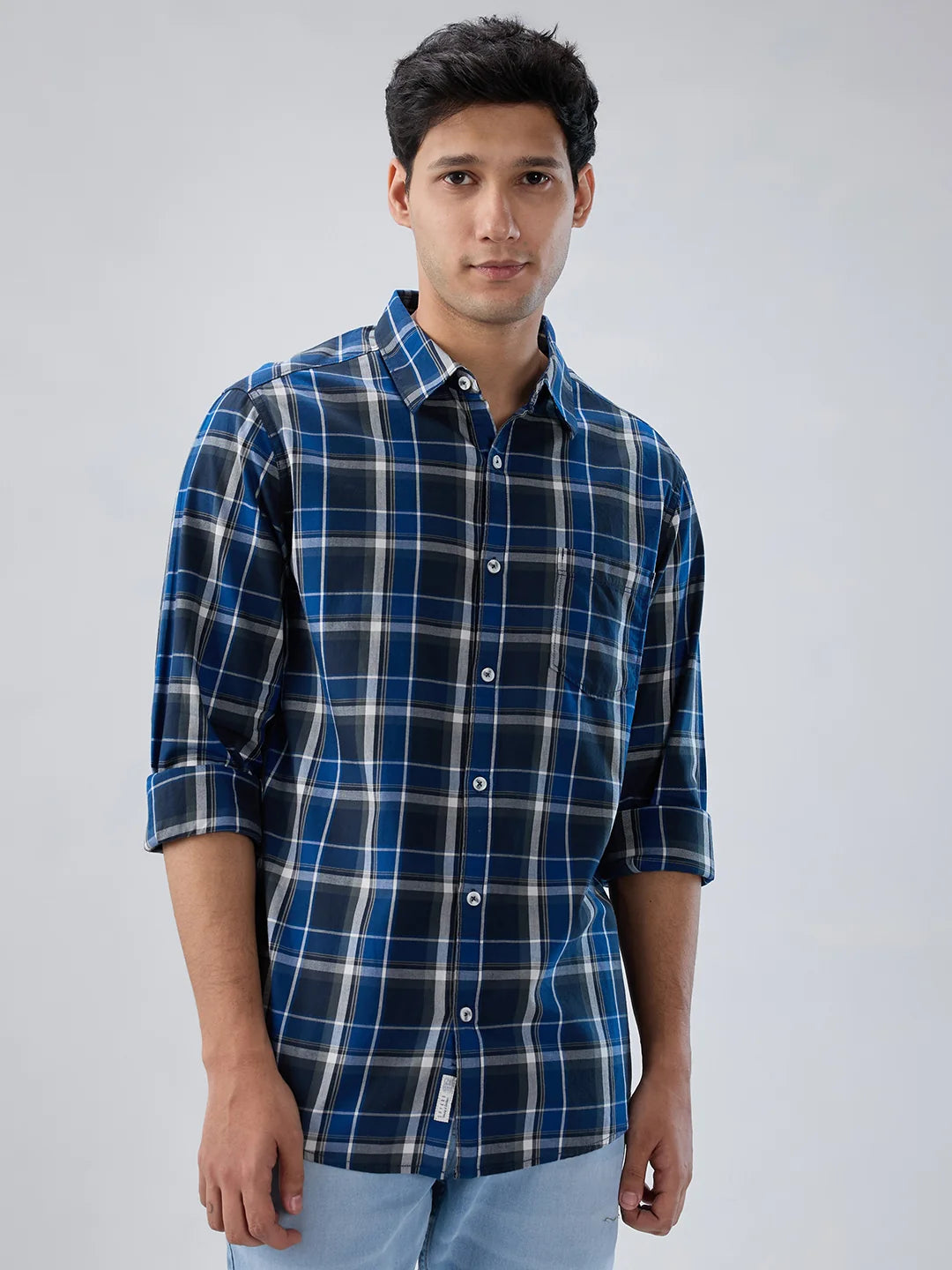 Men Navy Blue Check Regular Fit Shirts