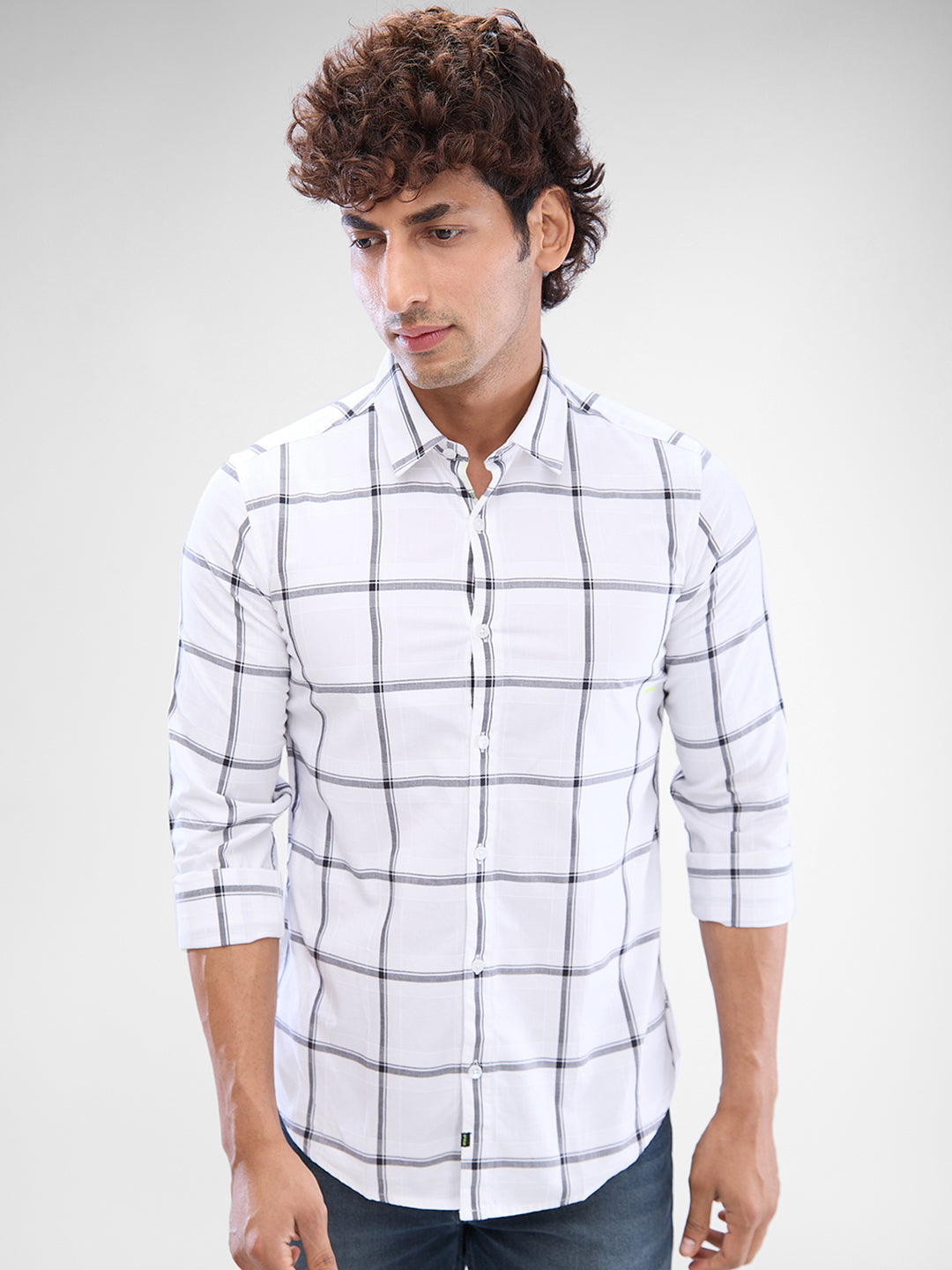 Spykar White Cotton Full Sleeve Raised Collar Shirt For Men