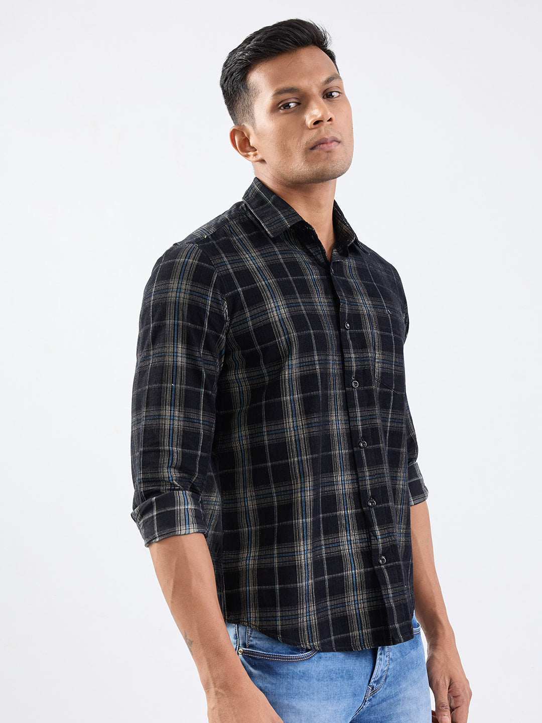 Spykar Jet Black Slim Fit Casual Shirts For Men