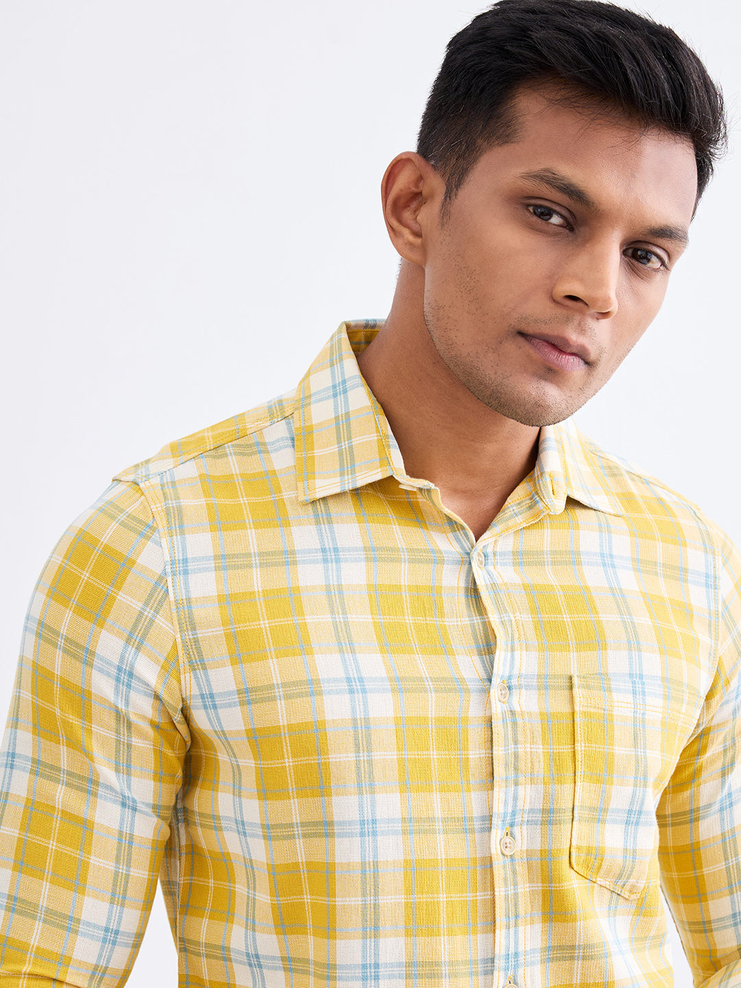 Spykar Sulphur Yellow Slim Fit Casual Shirts For Men