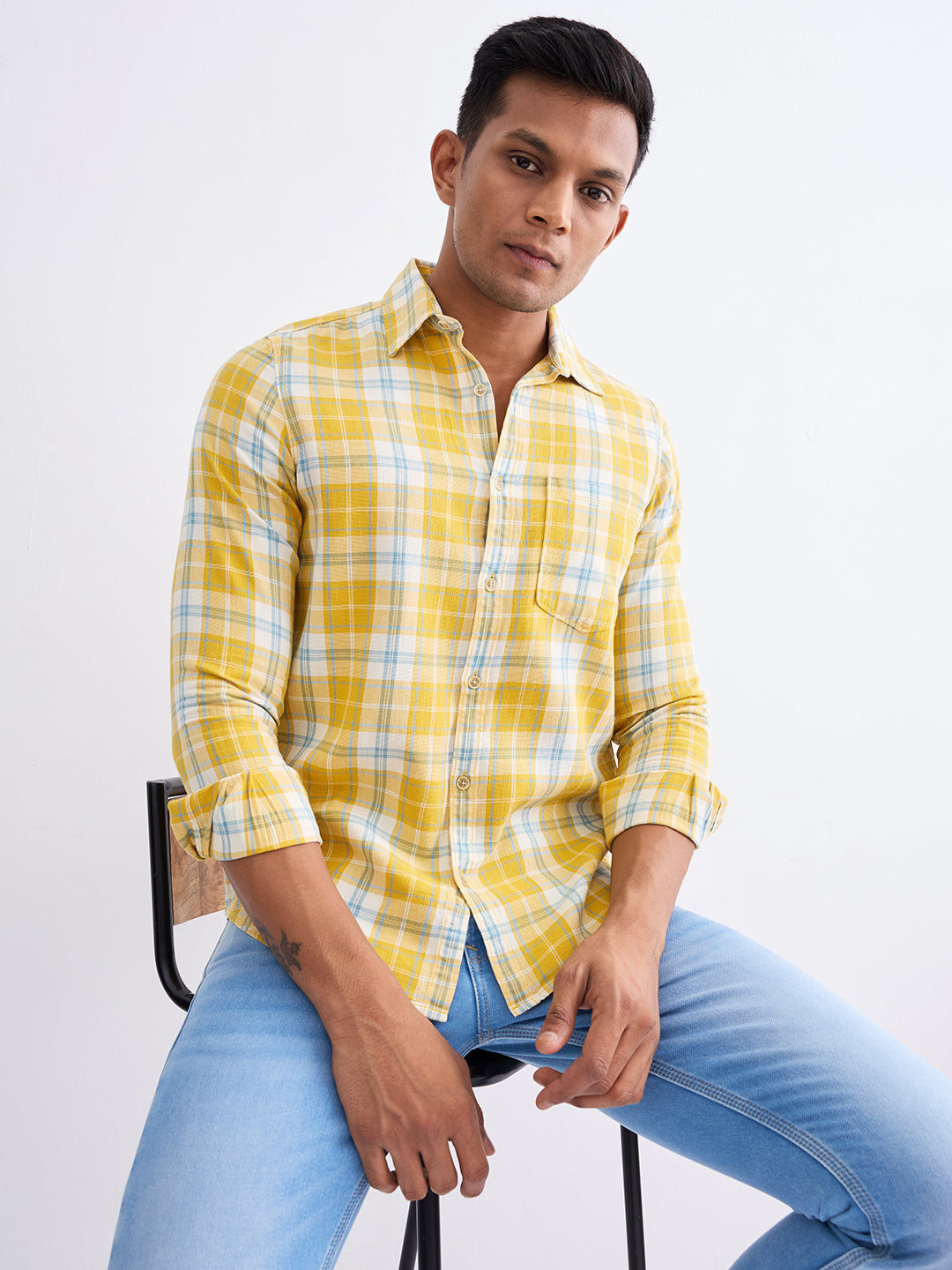 Spykar Sulphur Yellow Slim Fit Casual Shirts For Men