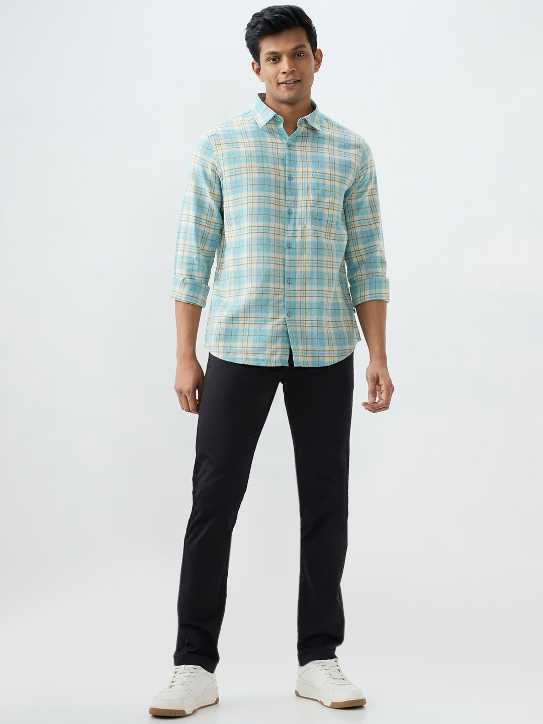 Spykar Cameo Blue Slim Fit Shirts For Men