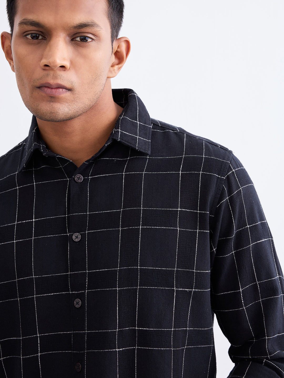 Spykar Jet Black Slim Fit Casual Shirts For Men