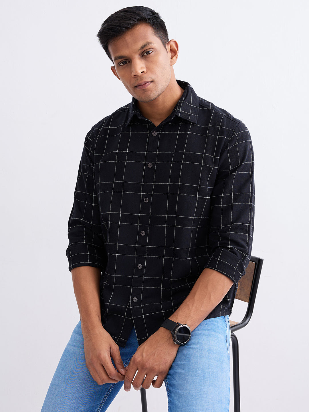 Spykar Jet Black Slim Fit Casual Shirts For Men