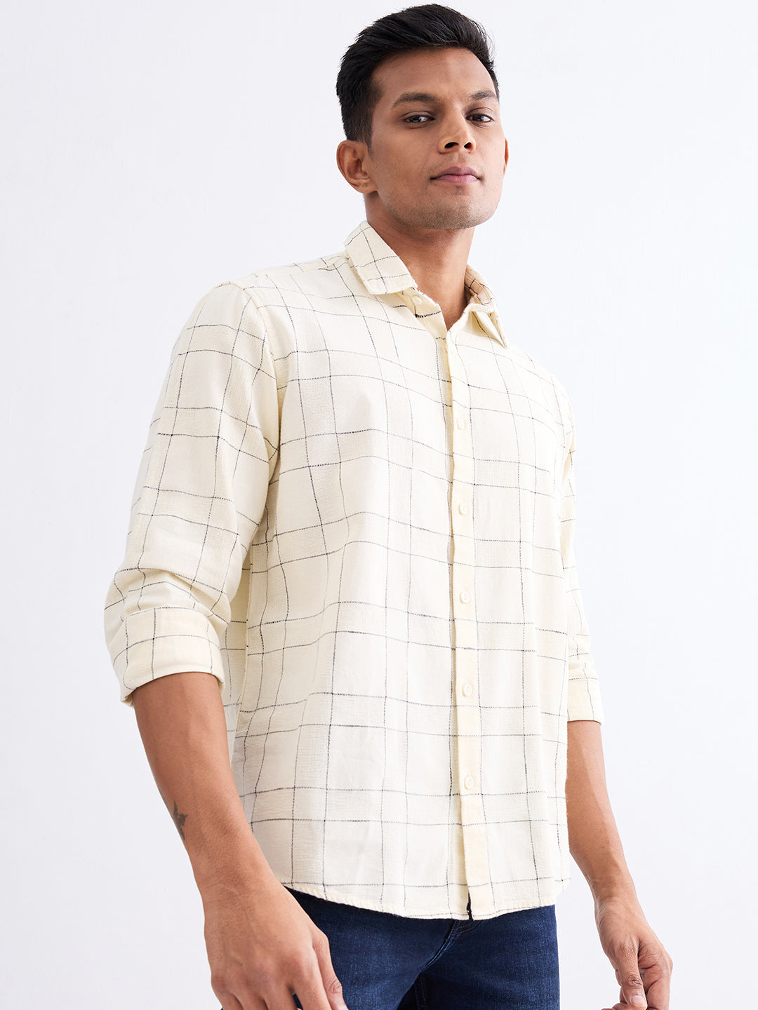 Spykar Off White Slim Fit Casual Shirts For Men