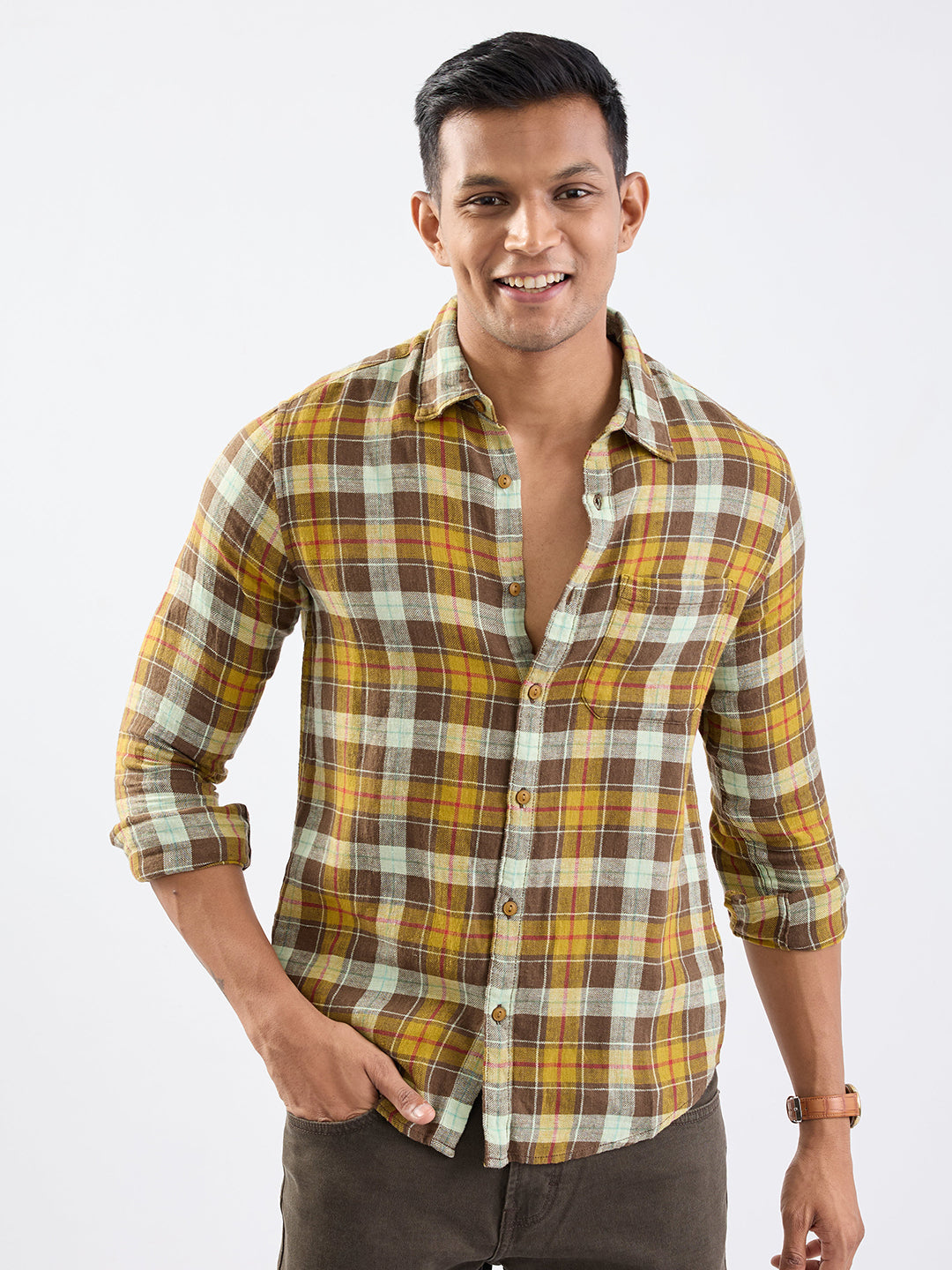Spykar Friar Brown Slim Fit Casual Shirts For Men