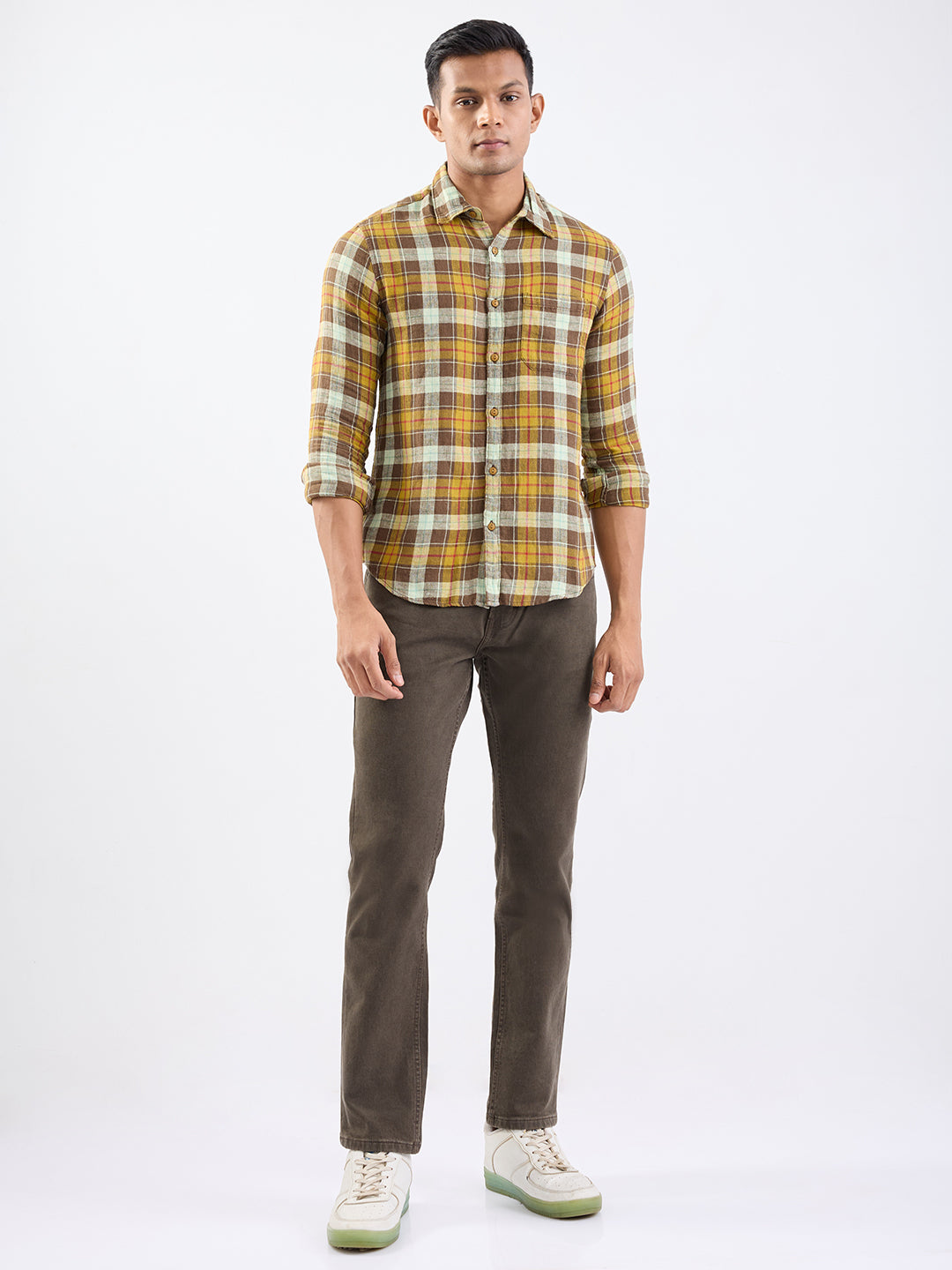 Spykar Friar Brown Slim Fit Casual Shirts For Men