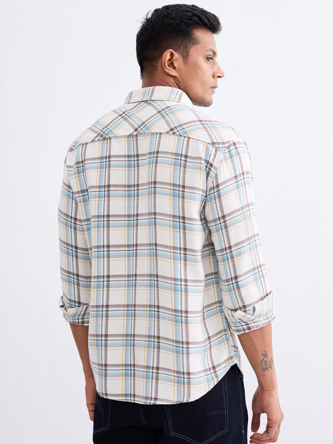 Spykar Off White Comfort Fit Casual Shirts For Men