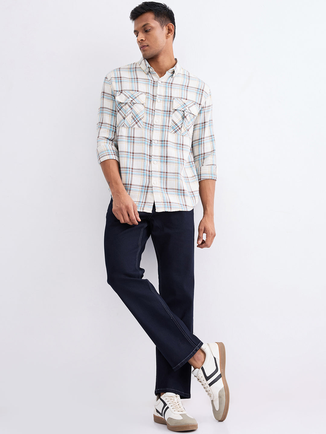 Spykar Off White Comfort Fit Casual Shirts For Men