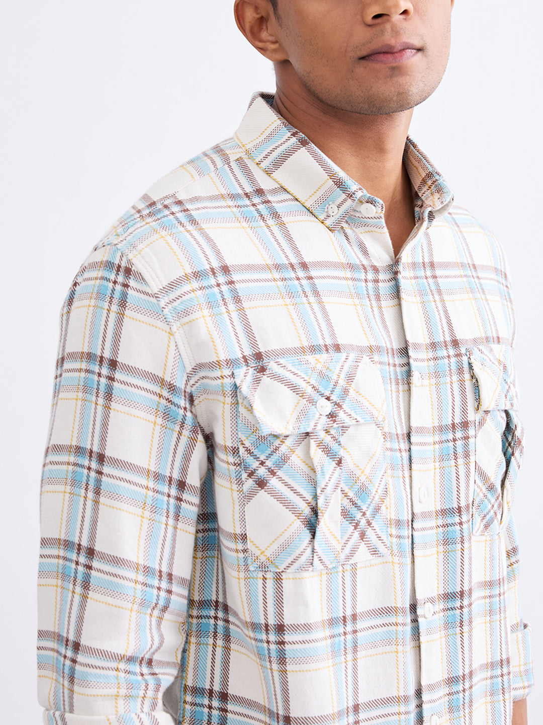 Spykar Off White Comfort Fit Casual Shirts For Men