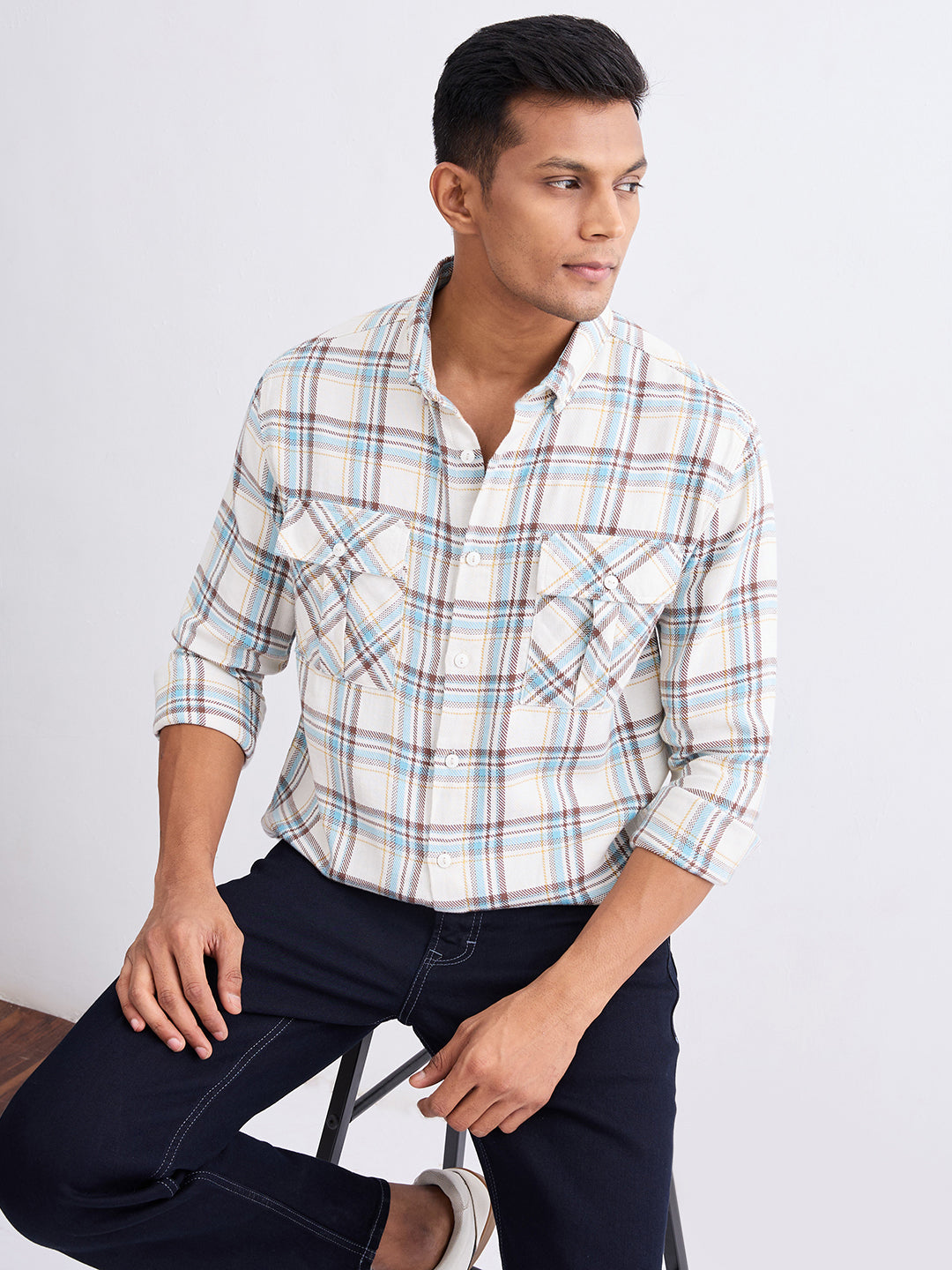 Spykar Off White Comfort Fit Casual Shirts For Men