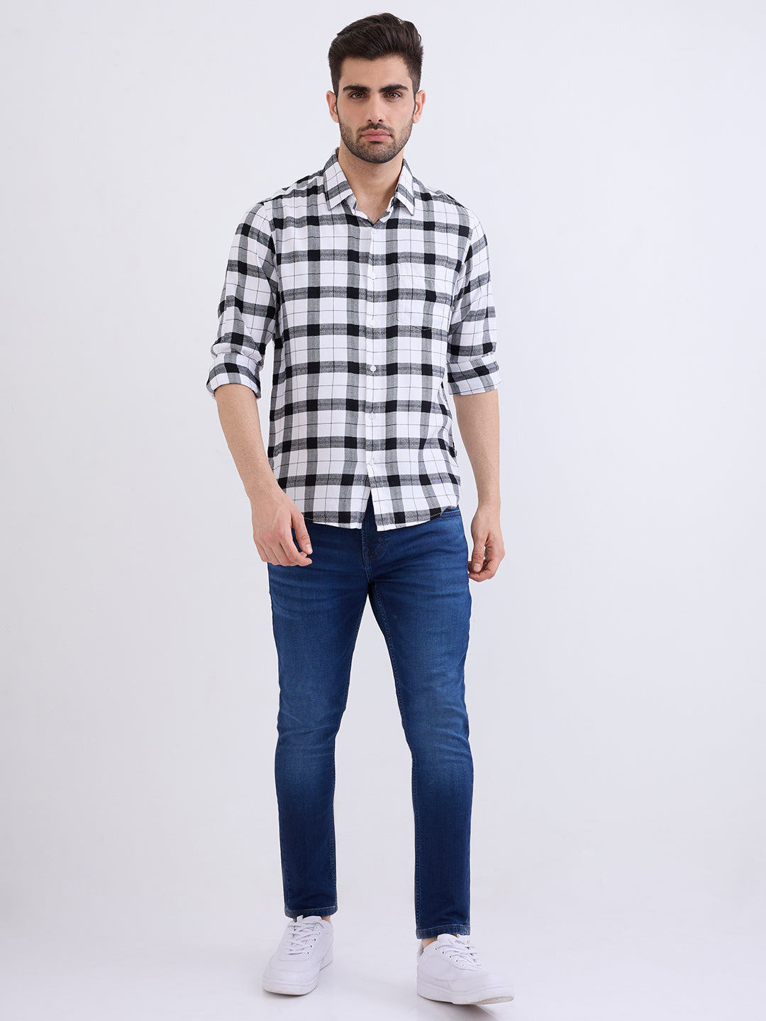Spykar White Slim Fit Casual Shirts For Men