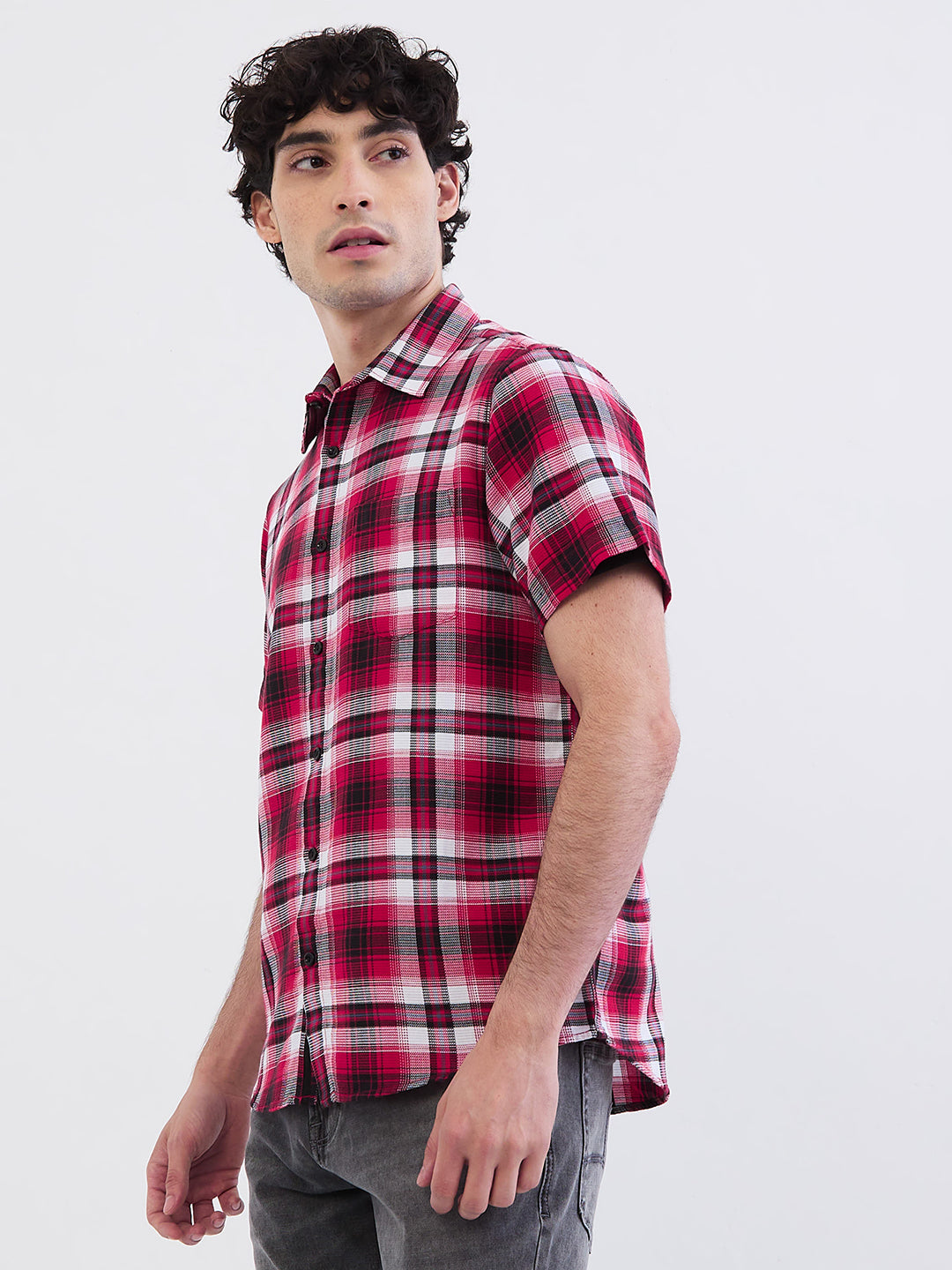 Spykar True Red Slim Fit Casual Shirts For Men
