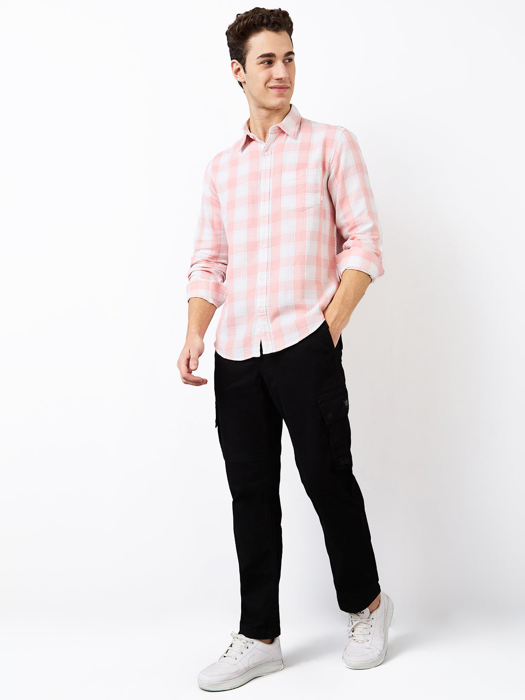 Spykar Pink Slim Fit Checkered Full Sleeve Shirt For Men