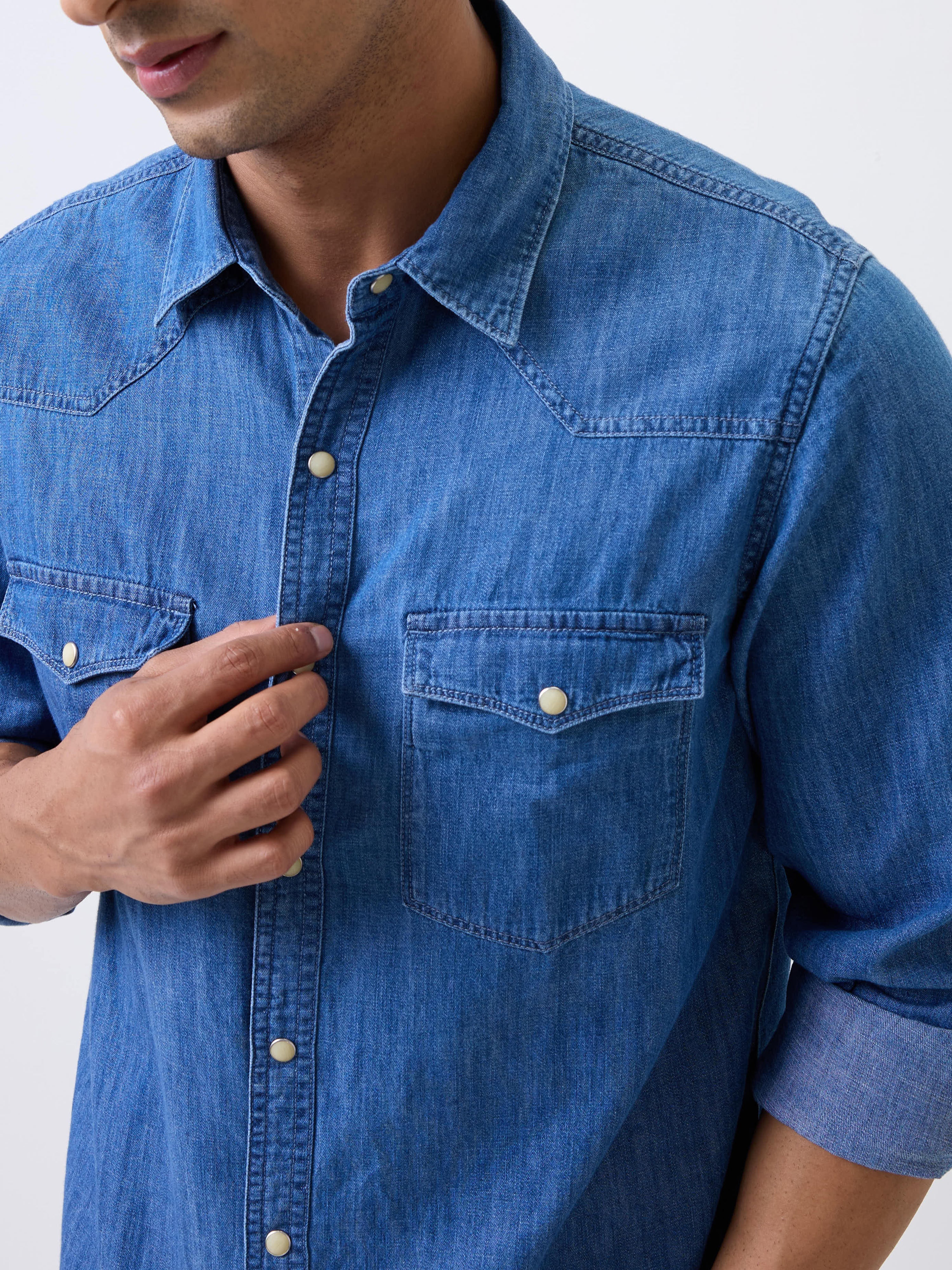 Spykar Blue Slim Fit Casual Shirt For Men