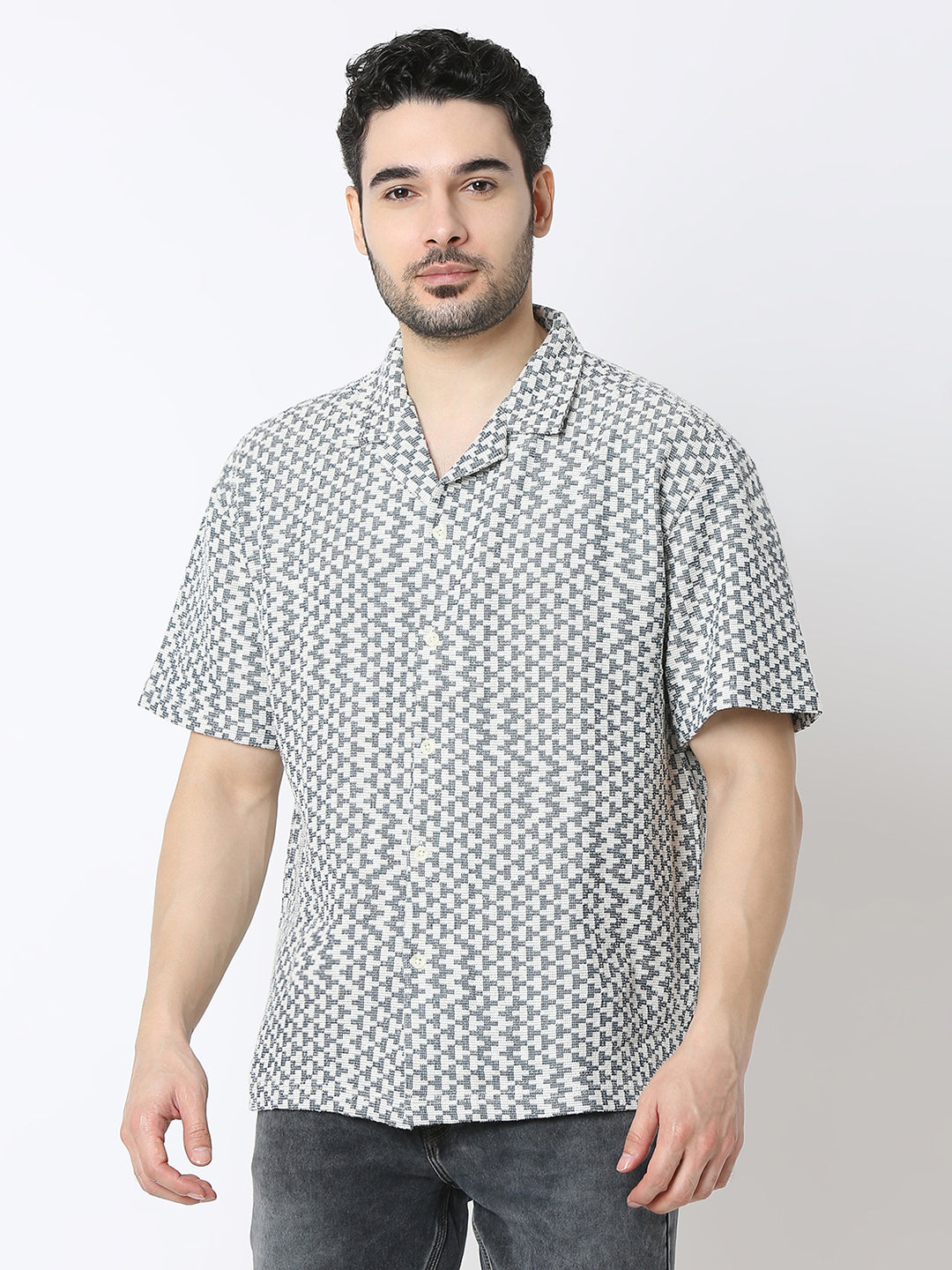 Spykar White Cotton Relaxed Fit Shirts For Men