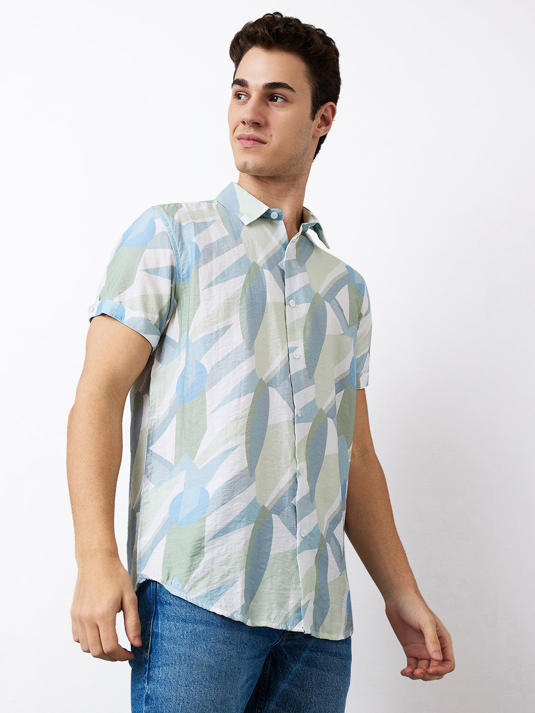 Spykar Green Slim Fit Printed Half Sleeve Shirt For Men