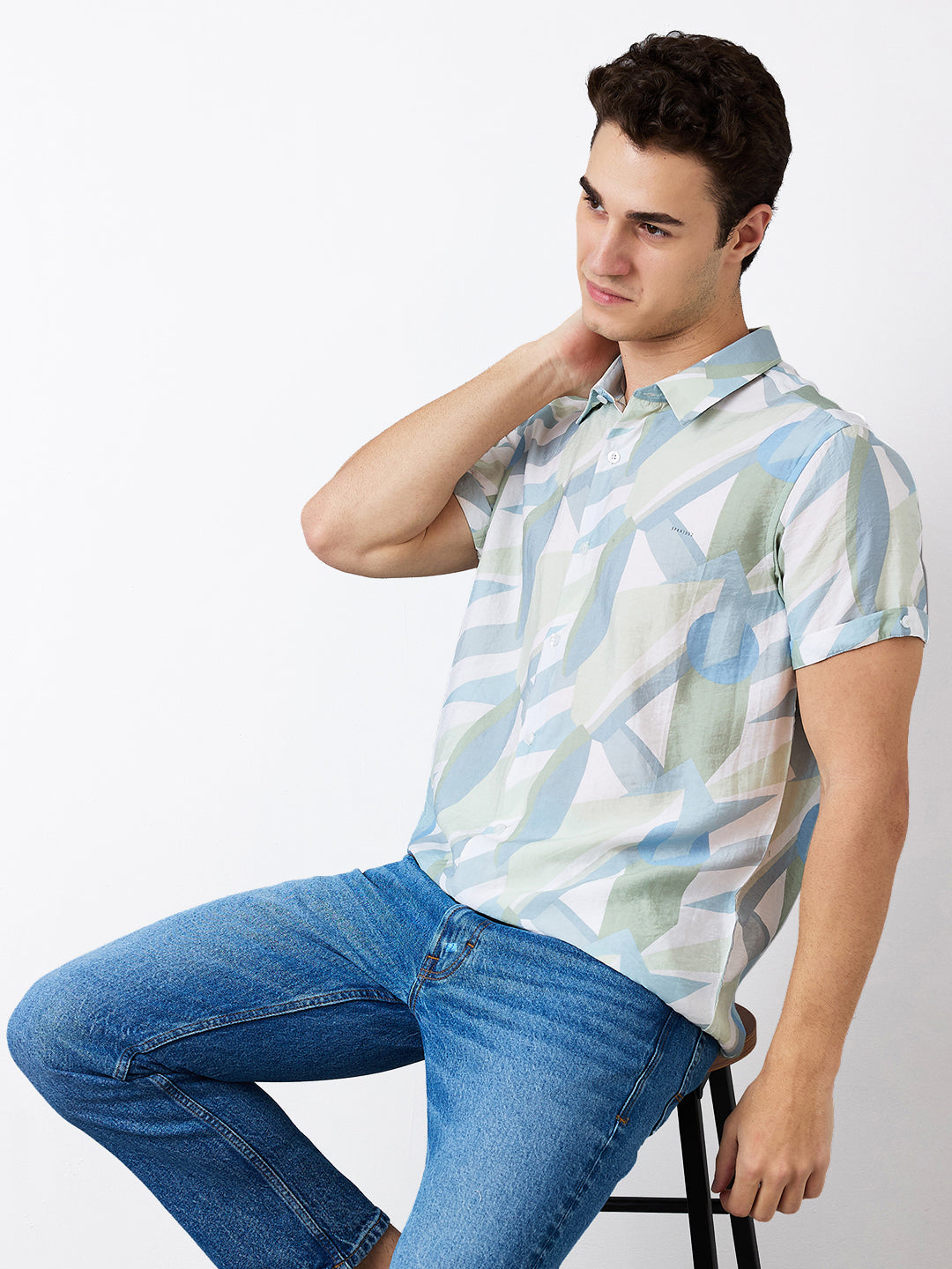 Spykar Green Slim Fit Printed Half Sleeve Shirt For Men