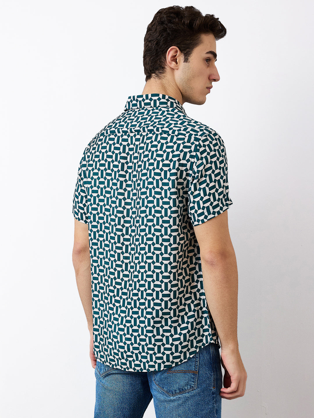 Spykar Green Slim Fit Printed Half Sleeve Shirt For Men