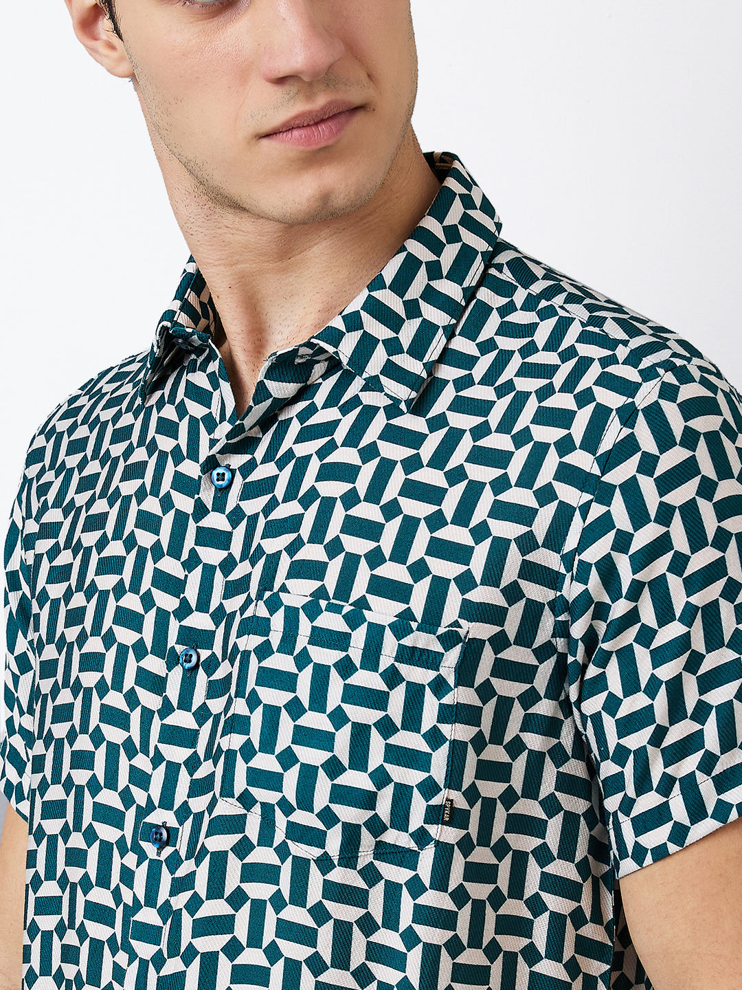 Spykar Green Slim Fit Printed Half Sleeve Shirt For Men