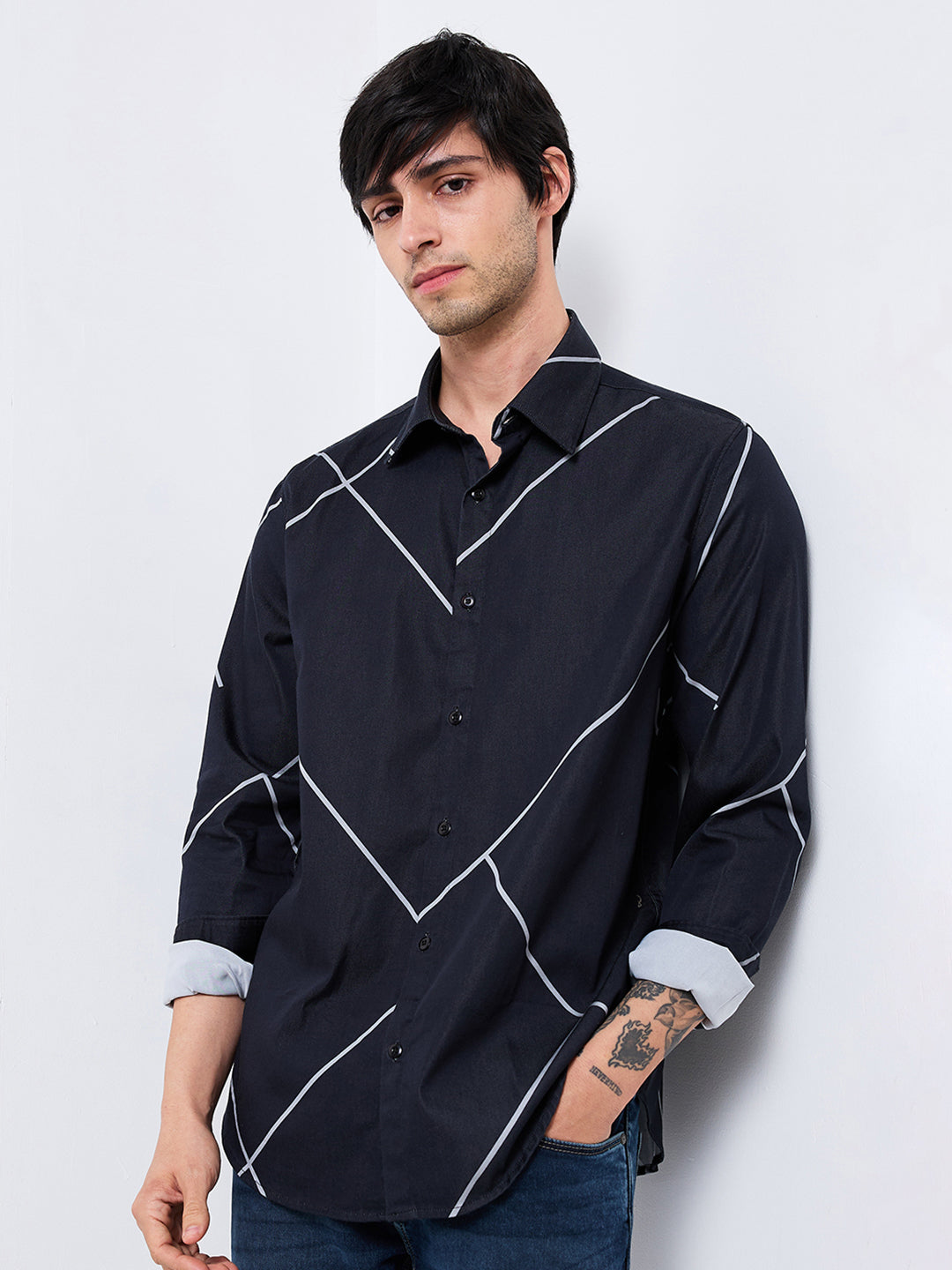 Spykar Black Slim Fit Printed Full Sleeve Shirt For Men