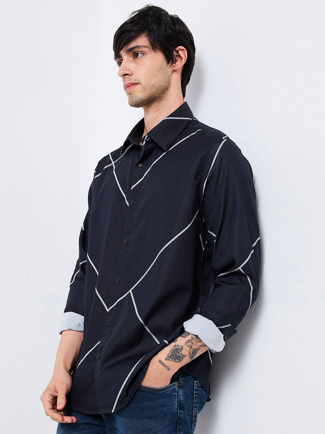 Spykar Black Slim Fit Printed Full Sleeve Shirt For Men